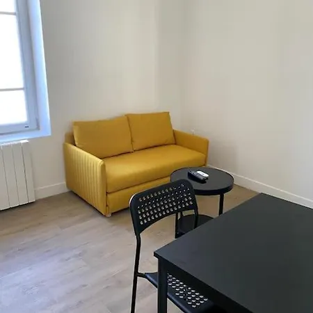 Apartment Studio Cocon Avec Mezzanine *